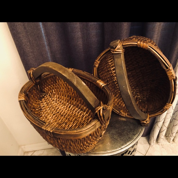 RESERVED- Vintage Old World Style Rattan & Acacia - Picture 6 of 10